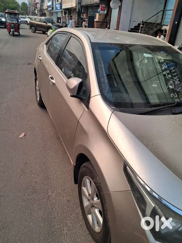 Toyota Corolla Altis 2104 Petrol Well Maintained Dl Registered