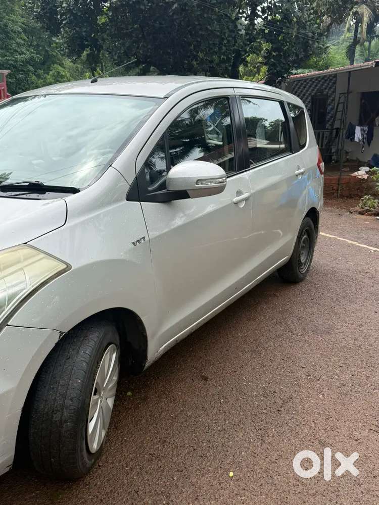 Ertiga Vxi