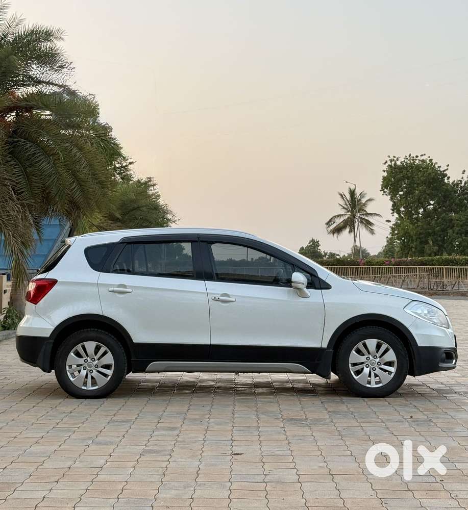 Maruti Suzuki S-cross Zeta 1.6, 2015, Diesel
