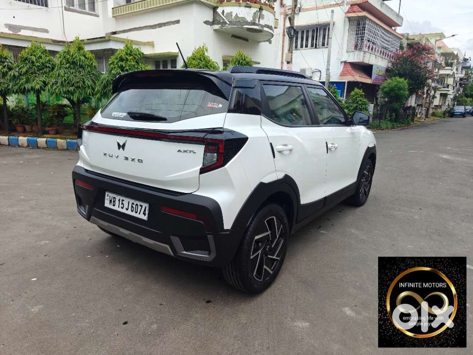 Mahindra Xuv 3xo Ax7l Petrol Mt, 2025, Petrol
