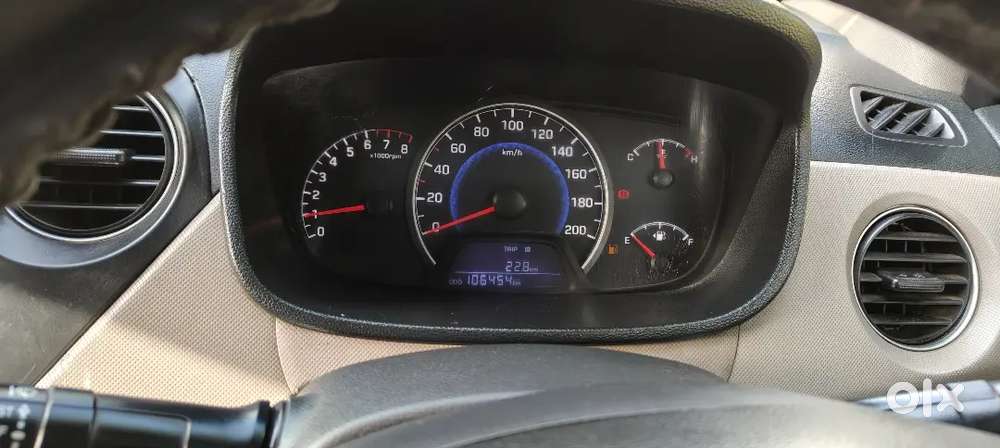 Hyundai Grand I10 2016 Variant New Tyre With Allow