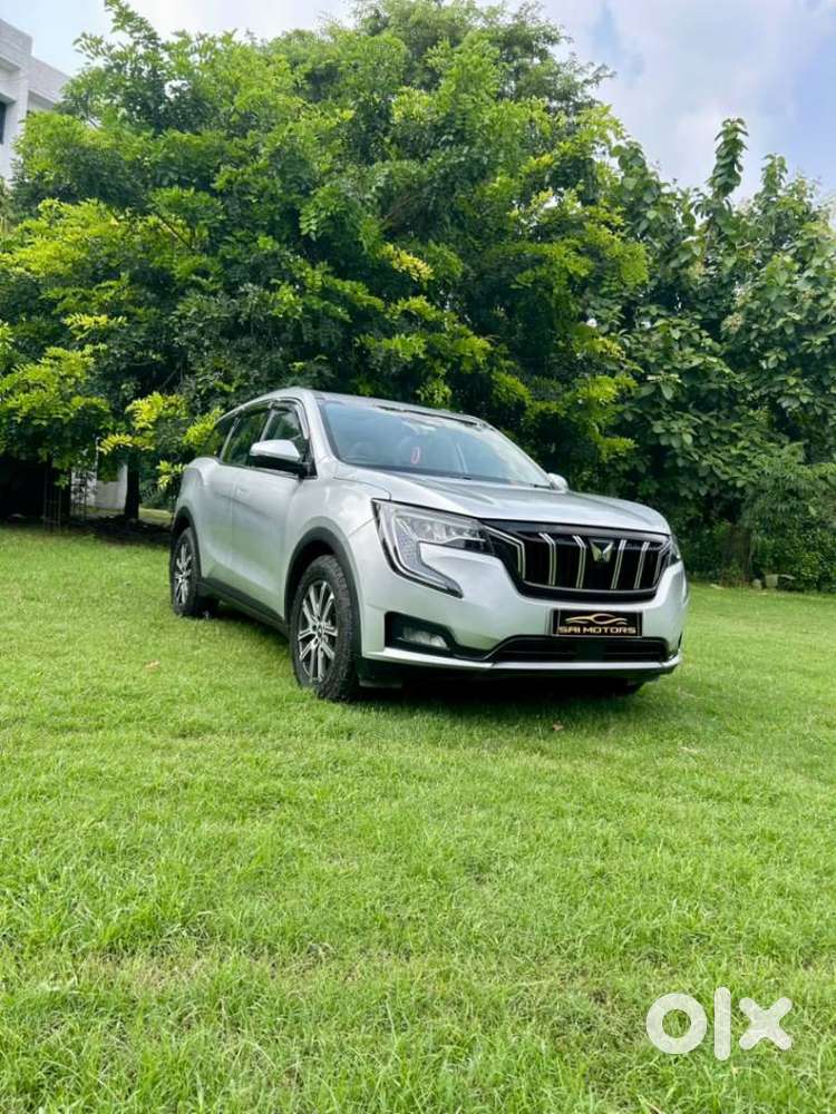 Mahindra Xuv700 2.0 Ax 7 Petrol At Str, 2022, Petrol