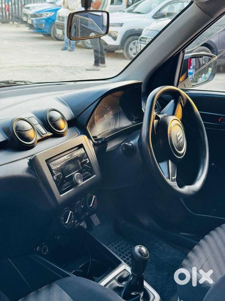 Maruti Suzuki Swift Lxi Option, 2022, Petrol