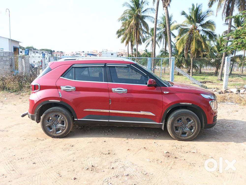 Hyundai Venue S 1.2 Petrol, 2023, Petrol