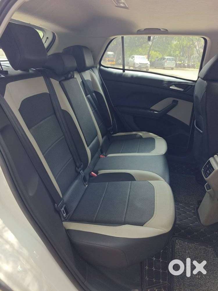 Volkswagen Taigun 1.0 Tsi Topline, 2023, Petrol