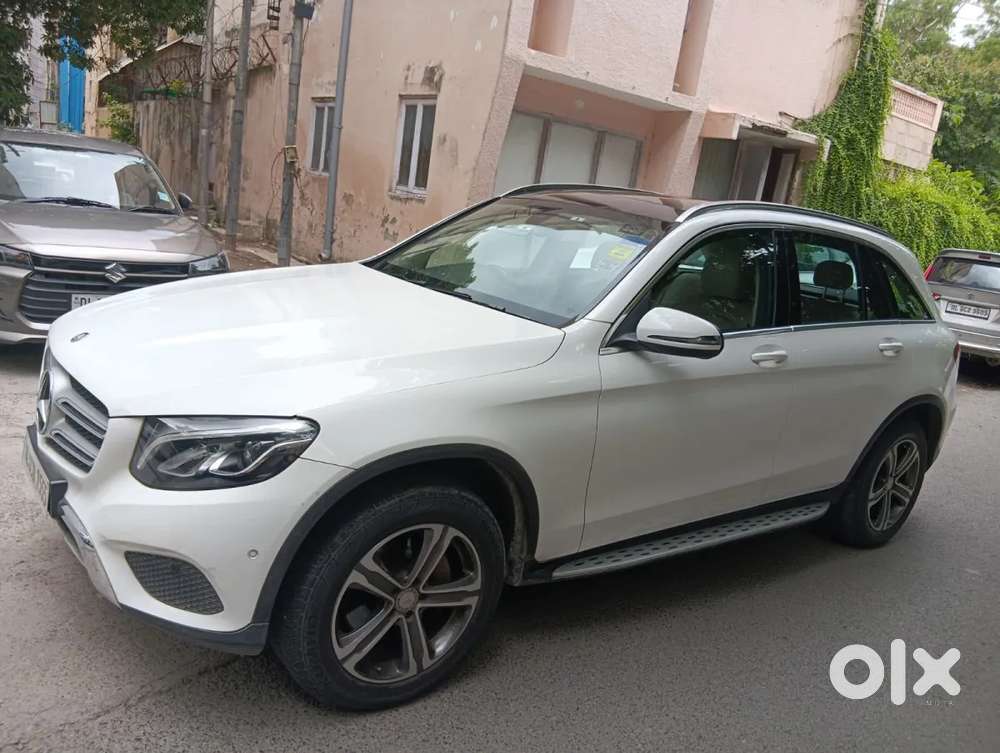 Mercedes-benz Glc Class Progressive 300, 2017, Petrol