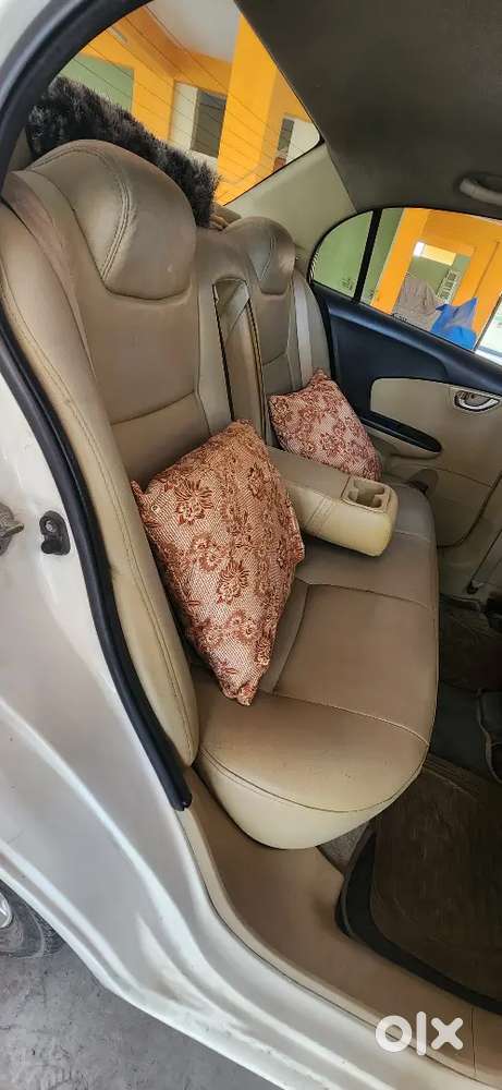 Honda Amaze 2015 Petrol 64200 Km Driven