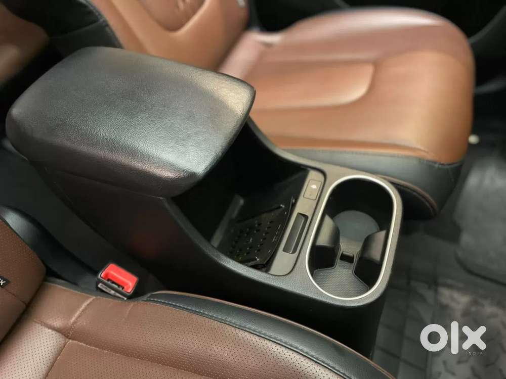 Hyundai Alcazar 2.0 Signature (o) Petrol At 6 Str, 2021, Petrol