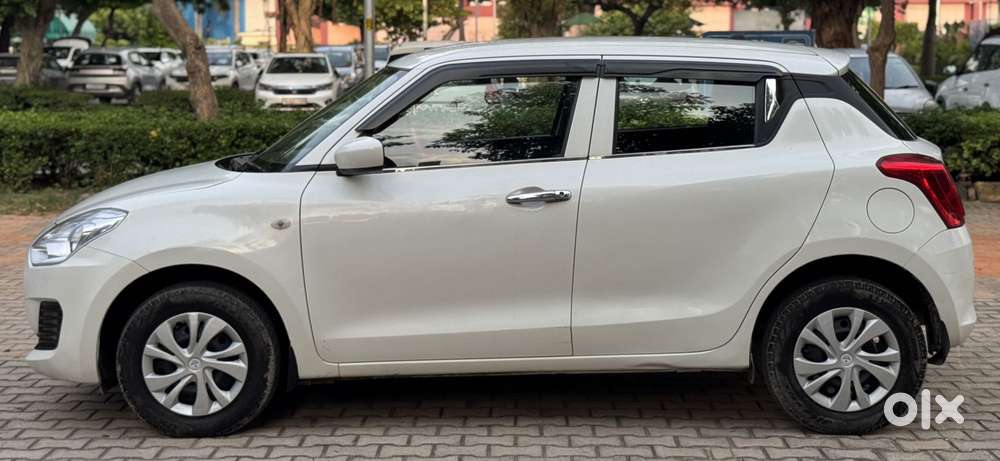 Maruti Suzuki Swift Lxi Optional-o, 2020, Petrol