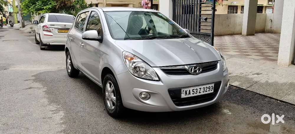 Top End , Primium Hatchback,
