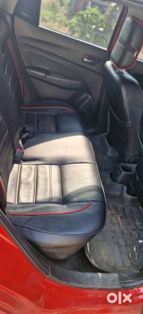Maruti Suzuki Swift Vxi + Manual, 2022, Petrol