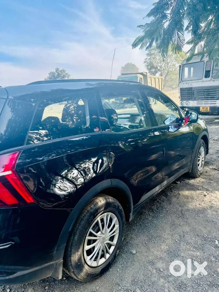Xuv 700 Mx 7 Seater