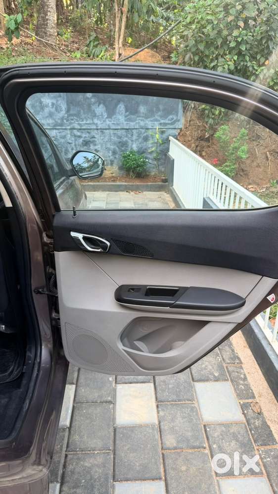 Tata Tiago Xz Petrol  2018