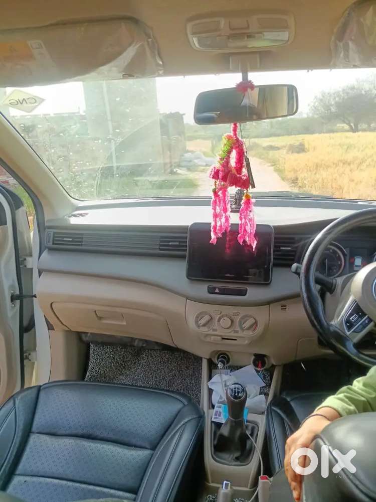 Maruti Ertiga Vxi 2024