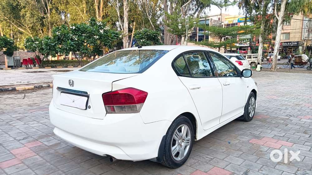 Honda City 1.5 E Mt, 2009, Petrol