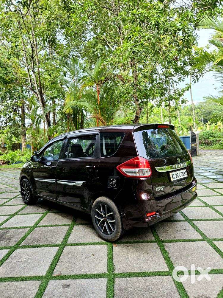 Maruti Suzuki Ertiga Vxi Abs Bs Iv, 2017, Petrol