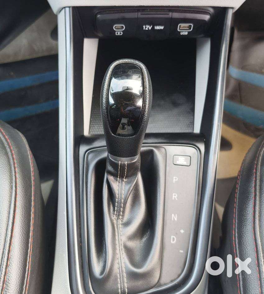 Hyundai I20 Sportz 1.2 Ivt, 2024, Petrol