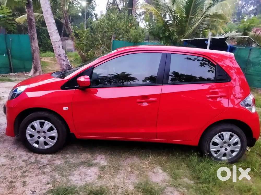 Honda Brio 2013 Petrol Well Maintained