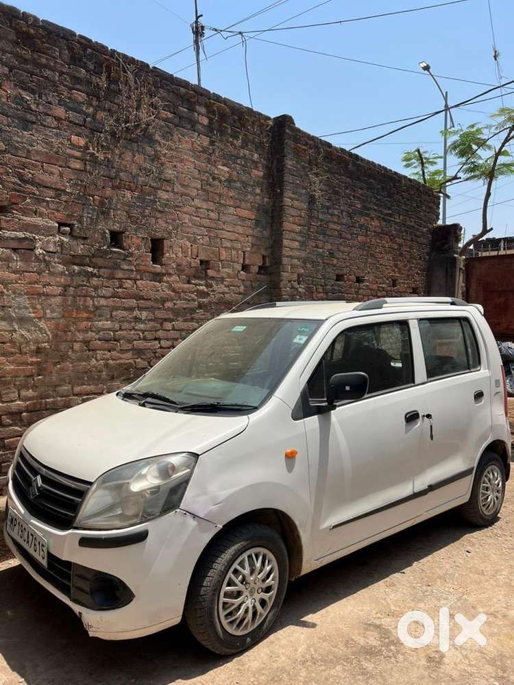 Maruti Suzuki Wagon R 2013 Petrol Well Maintained