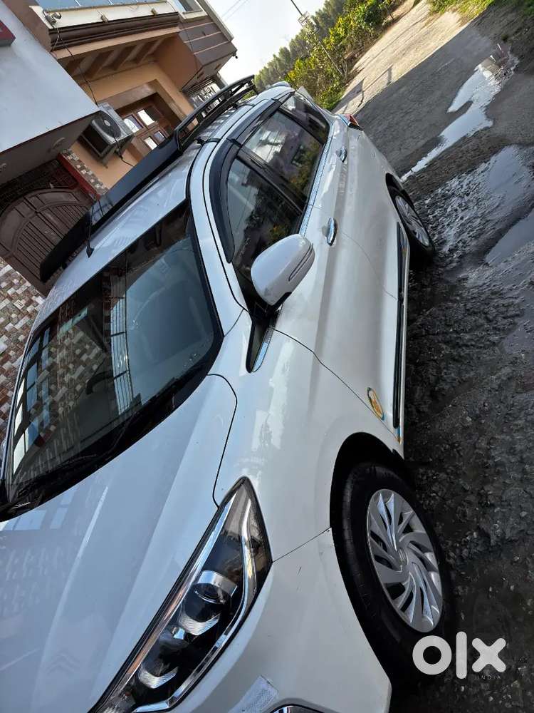 Maruti Suzuki Ertiga 2023 Petrol 48000 Km Driven