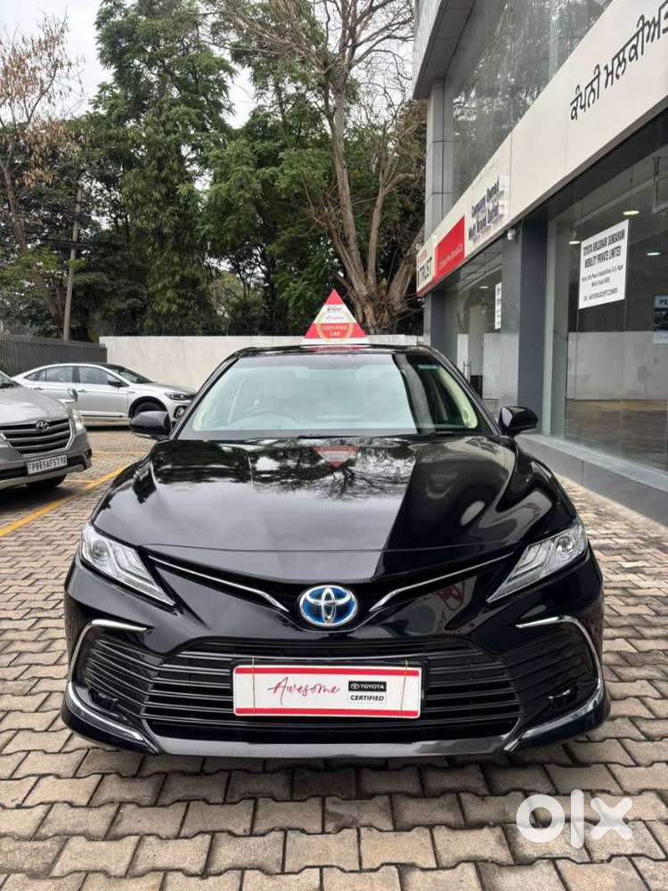 Toyota Camry, 2024