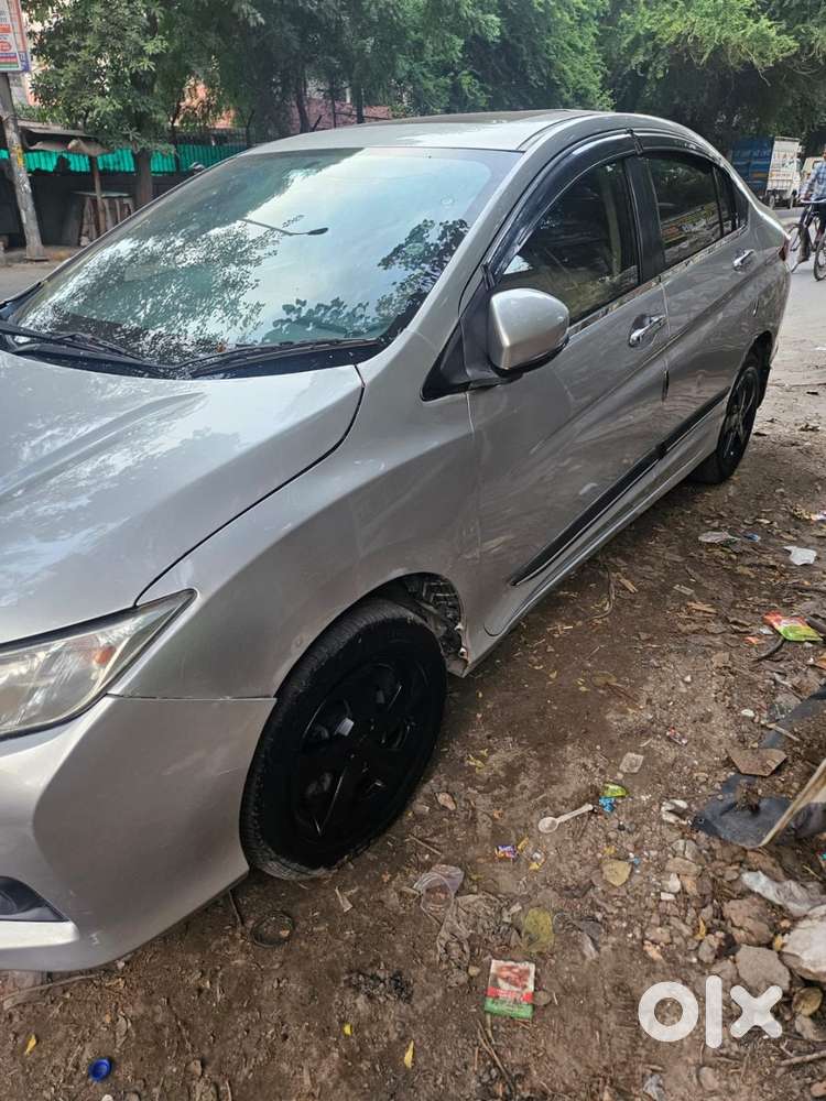 Honda City Sunroof Cng