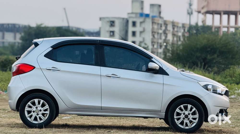 Tata Tiago 1.2 Revotron Xza, 2017, Petrol