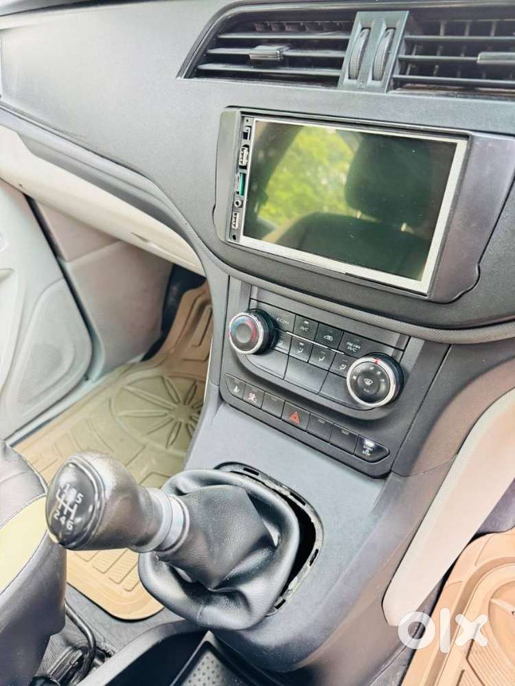 Mahindra Marazzo M2, 2020, Diesel