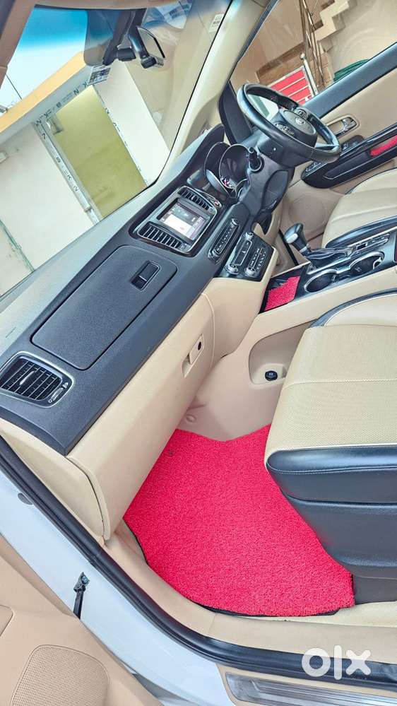 Kia Carnival Limousine Plus 7 Str, 2021, Diesel