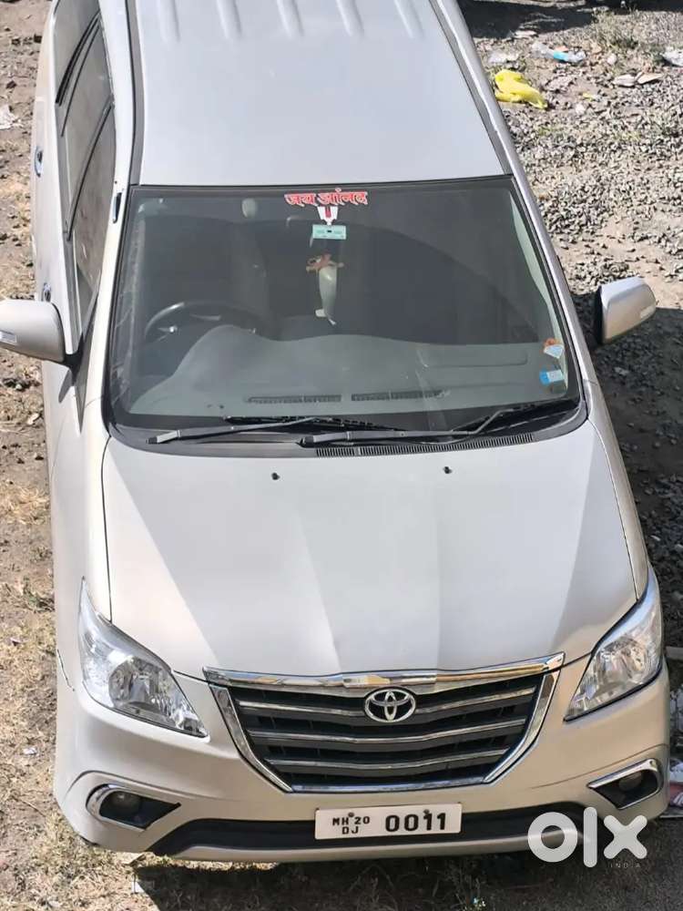 Toyota Innova 2.5 Z 2014