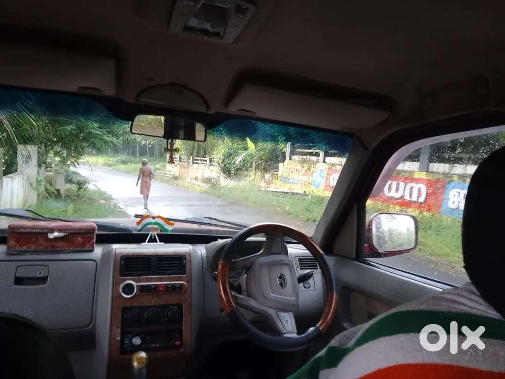 Tata Sumo Grande Lx 2009