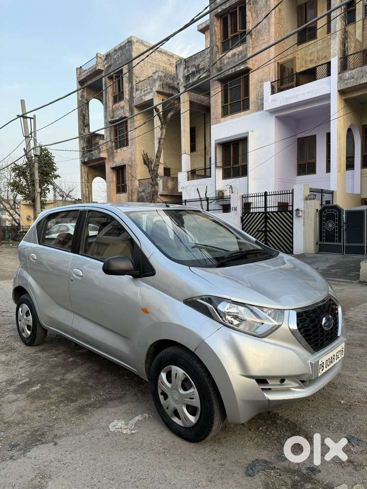 Datsun Redigo T Option, 2016, Petrol