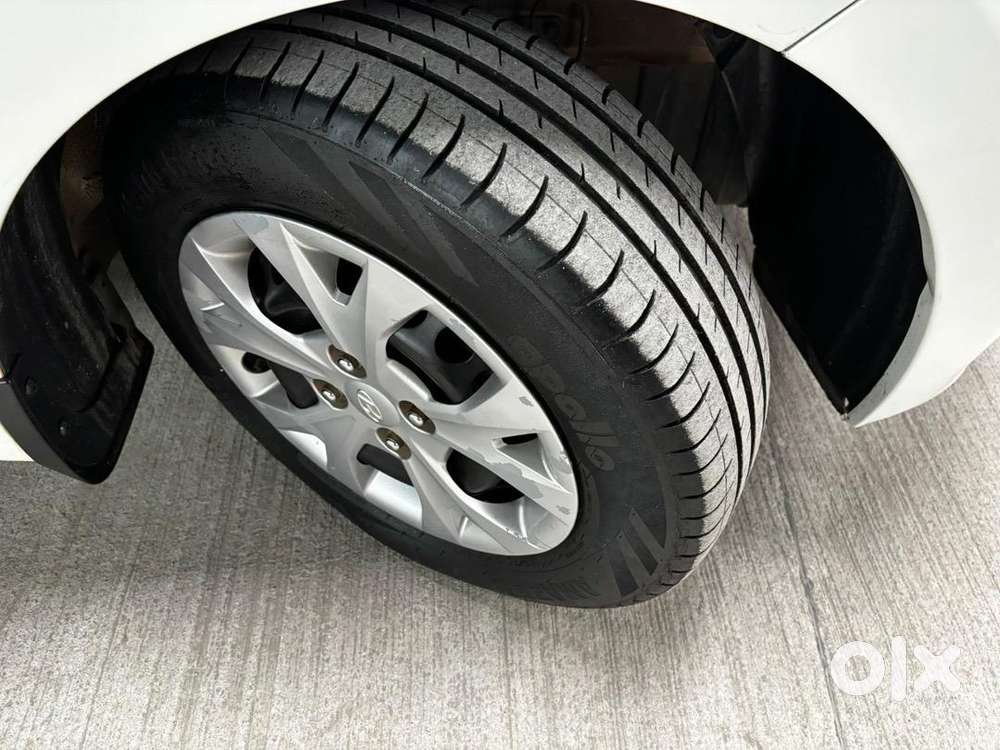 Hyundai Grand I10 2016 Petrol Well Maintained