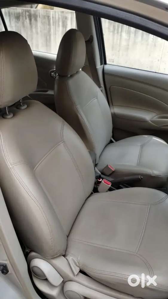 Automatic Nissan Sunny Petrol