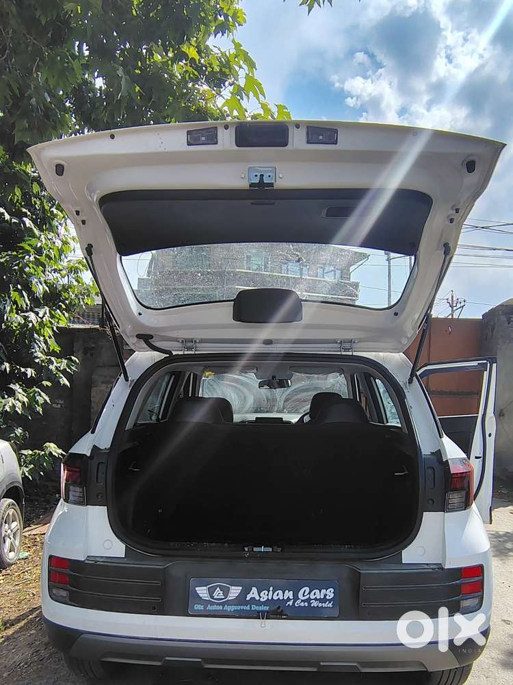 Hyundai Venue, 2023, Diesel