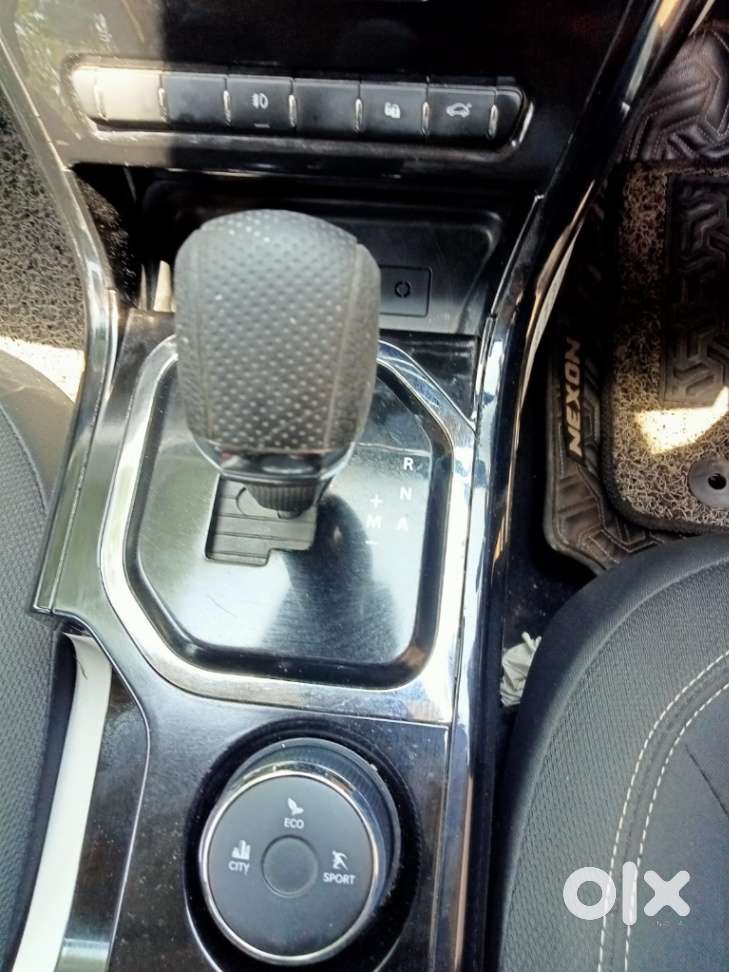 Tata Nexon Amt Xza Plus, 2023, Petrol