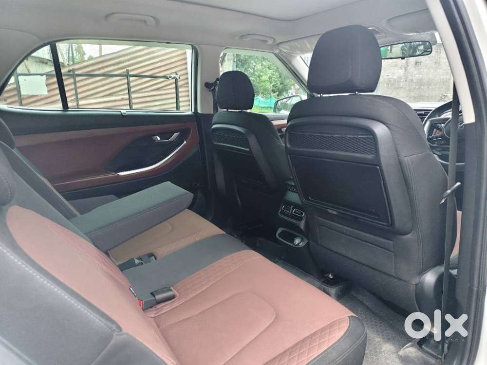 Hyundai Alcazar 1.5 Prestige Exe (o) Diesel At 7 Str, 2023, Diesel