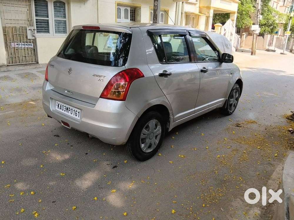 Maruti Suzuki Swift 2011-2014 Vxi, 2011, Petrol