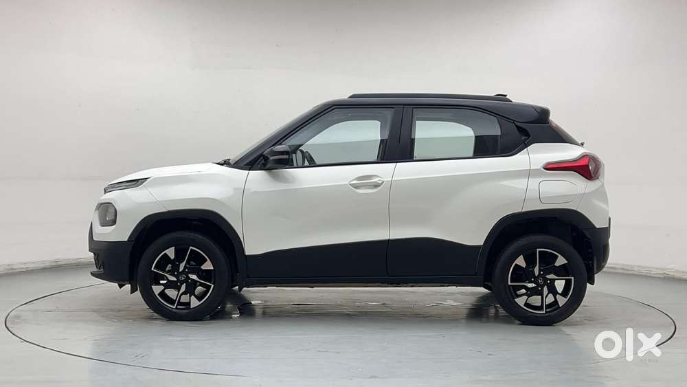 Tata Punch Creative Dual Tone Amt Sunroof, 2025, Petrol