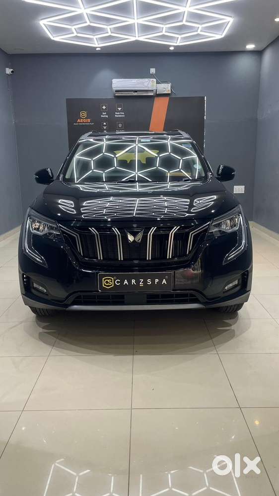Mahindra Xuv700 Petrol 2024