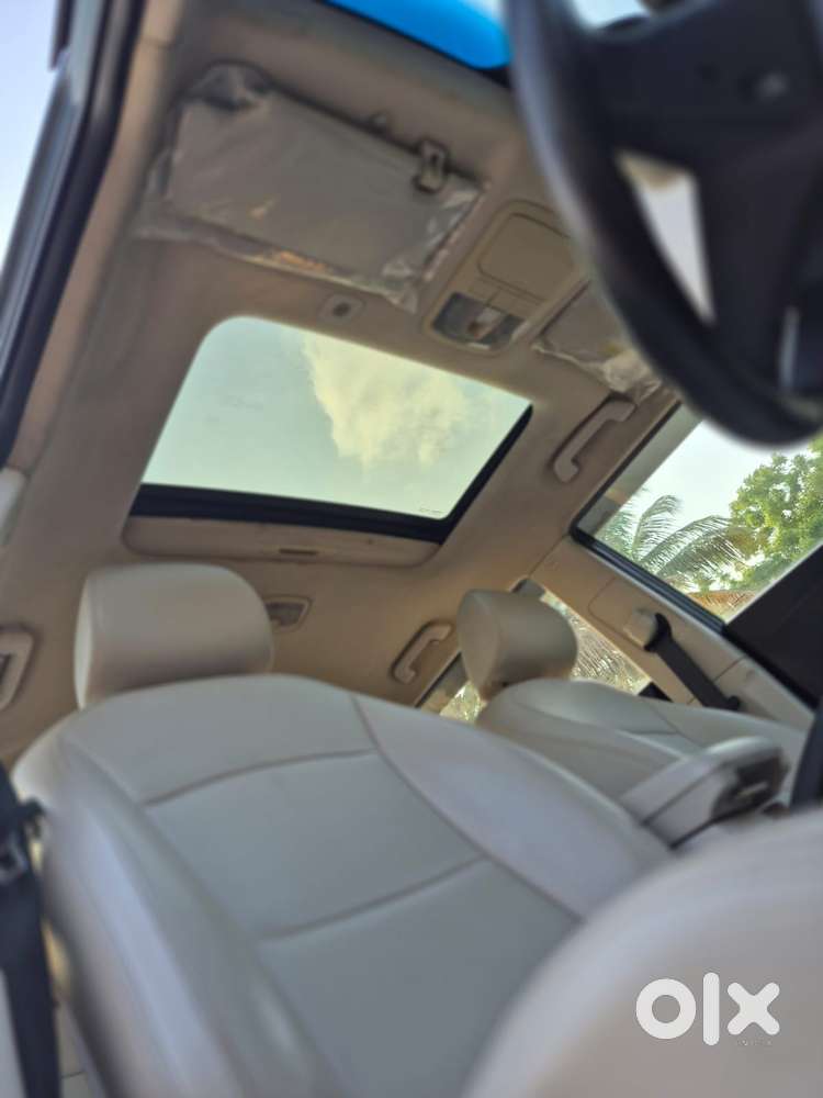Mahindra Xuv300 W8 Option, 2020, Petrol
