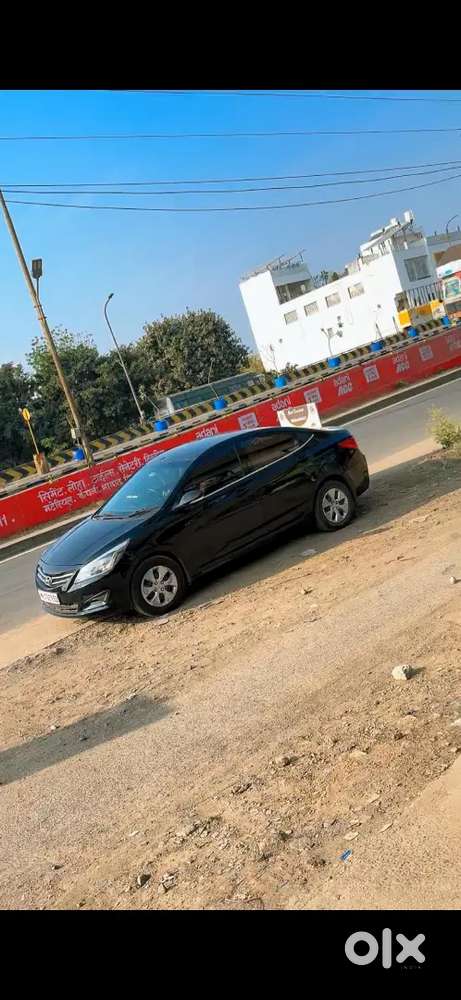Verna 2016 Model Black