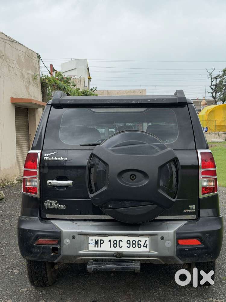 Mahindra Tuv 300 T8, 2018, Diesel