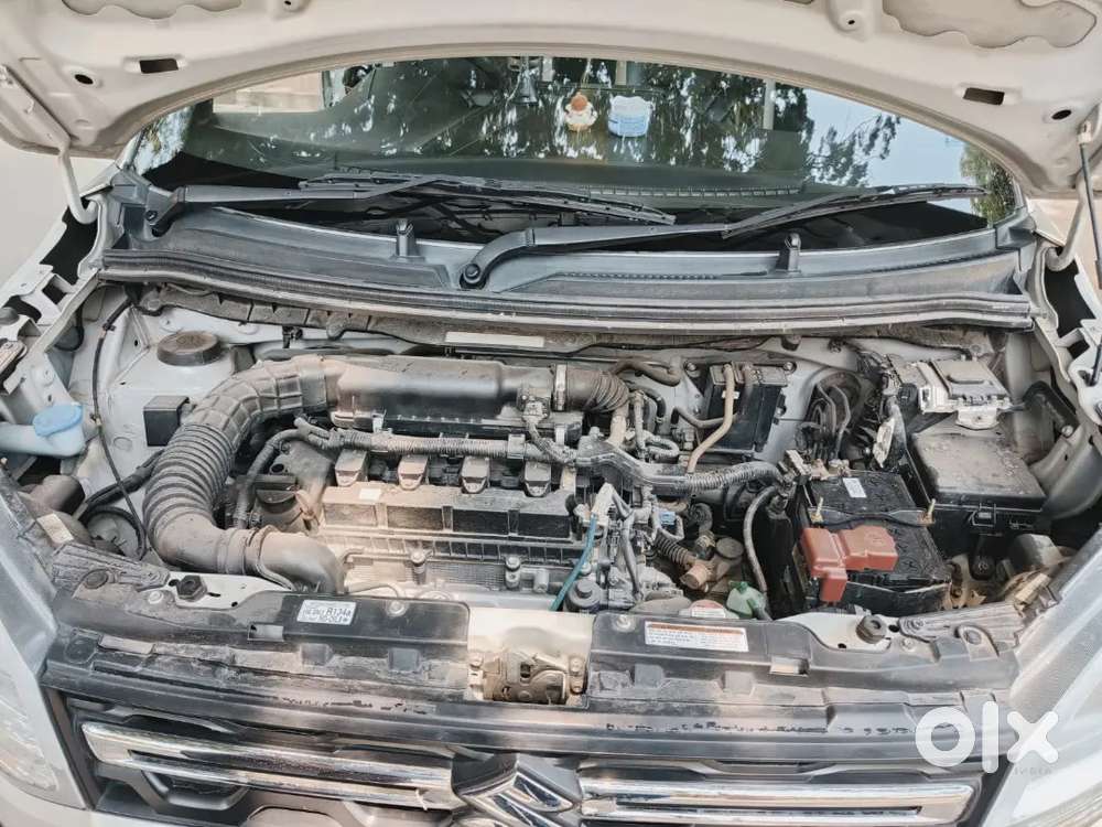 Urjent Sale Zxi Top End 2key Avleble Gd Codtion Silver Silky Metalick