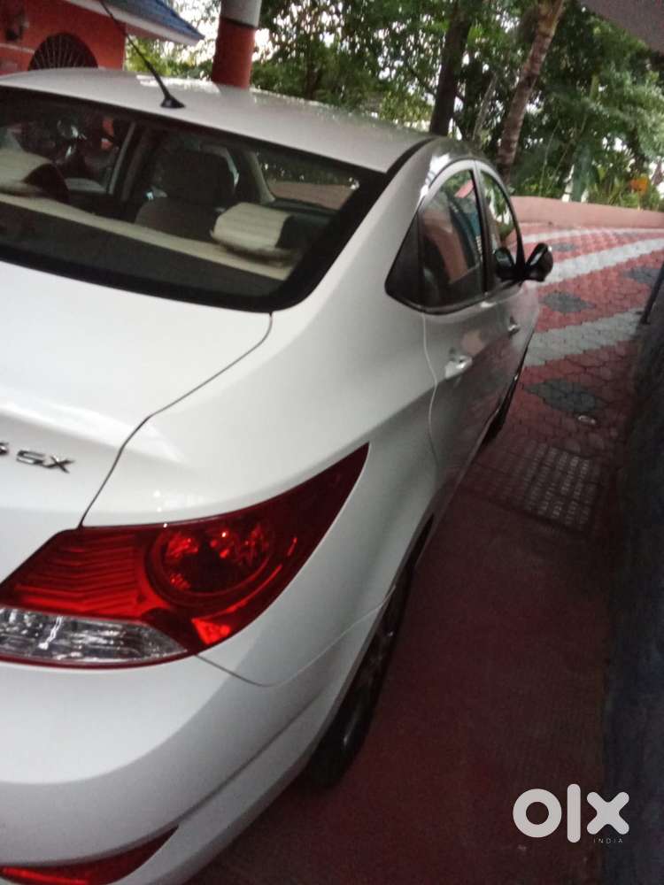 Low Mileage Car With Full Service History With Hyundai