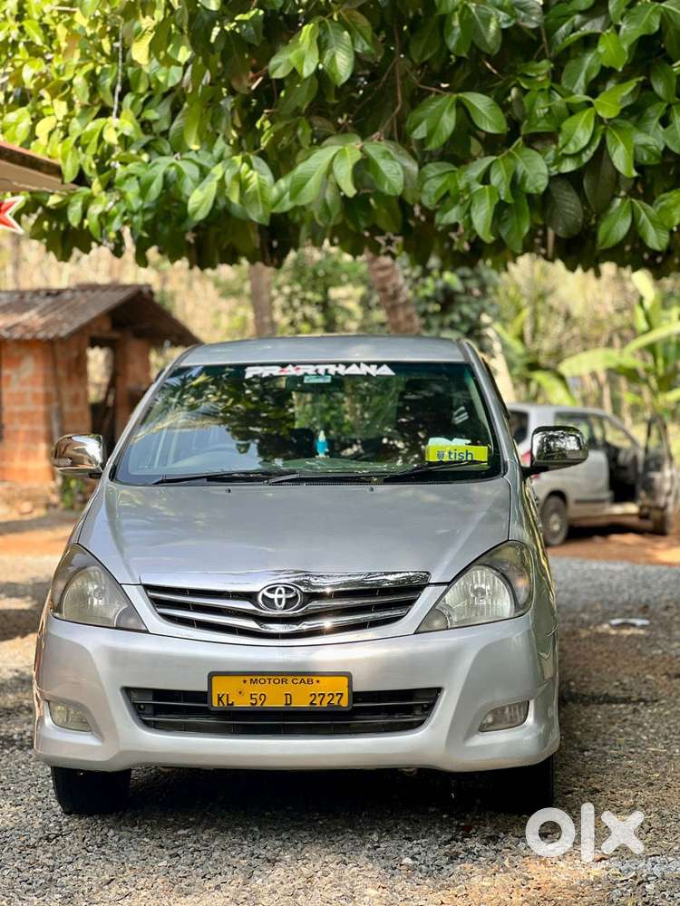 Toyota Innova 2.5 G (diesel) 7 Seater, 2010