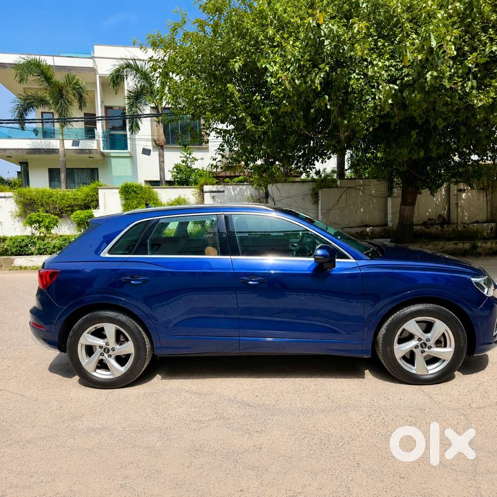 Audi Q3 2023 Model Petrol