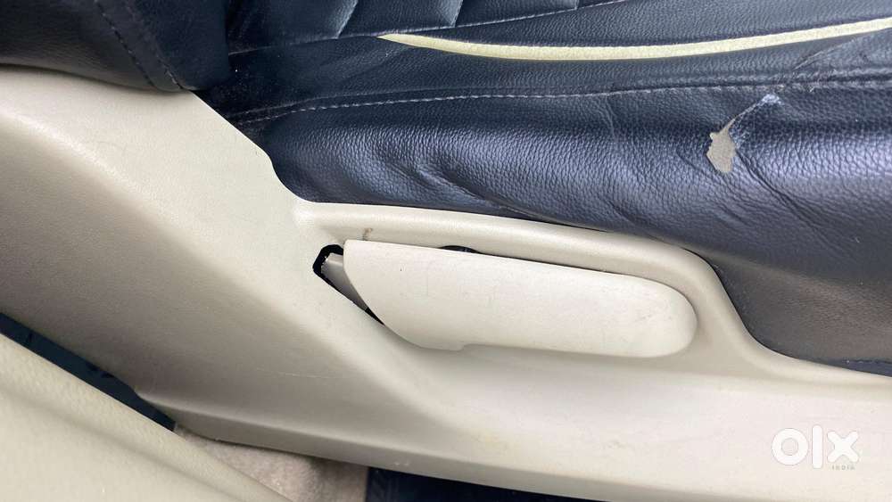 Maruti Suzuki Swift Dzire Vxi 1.2, 2013, Petrol