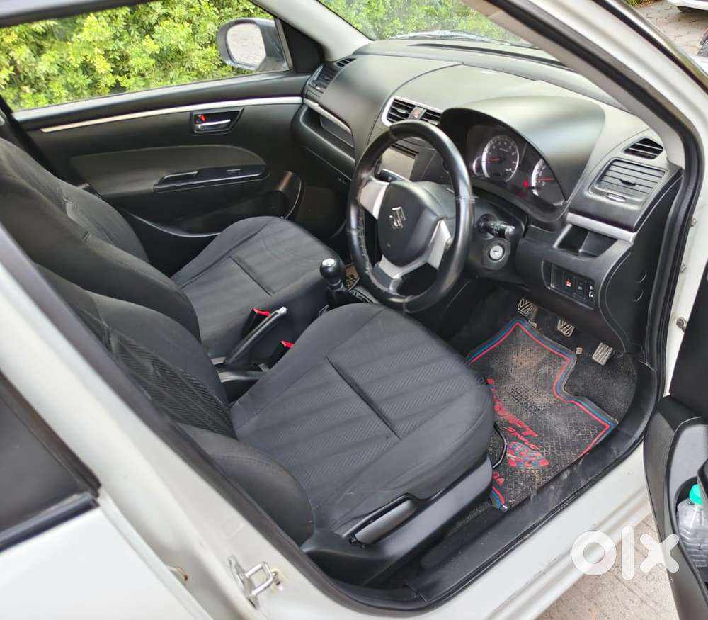 Maruti Suzuki Swift Vxi Optional, 2013, Petrol