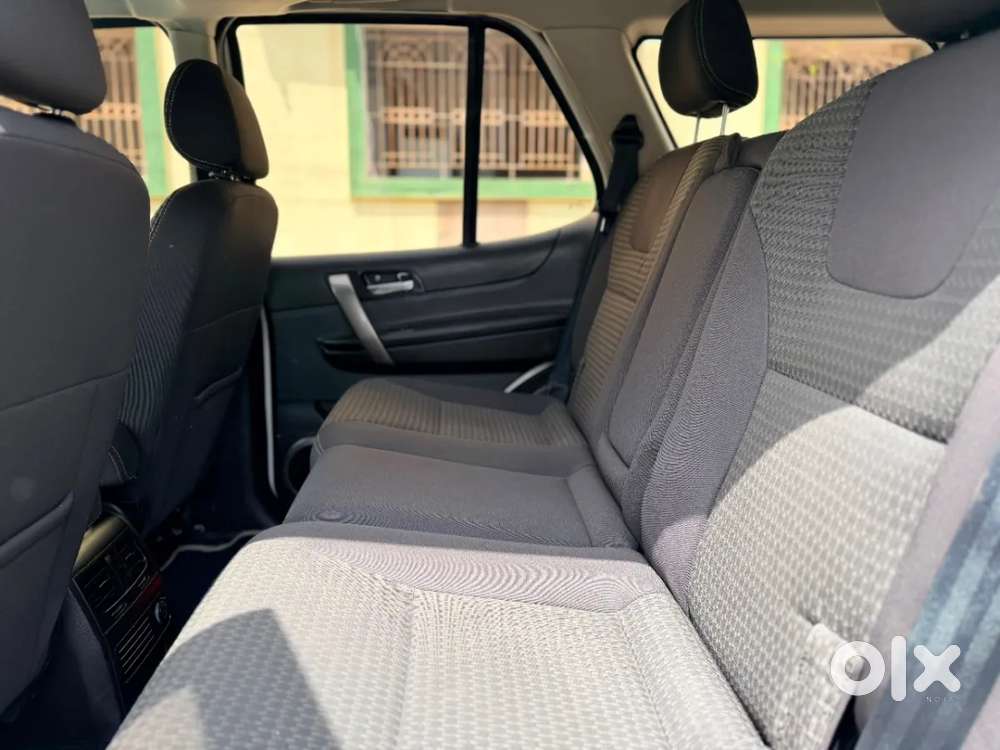 Tata Safari Storme Vx, 2018, Diesel